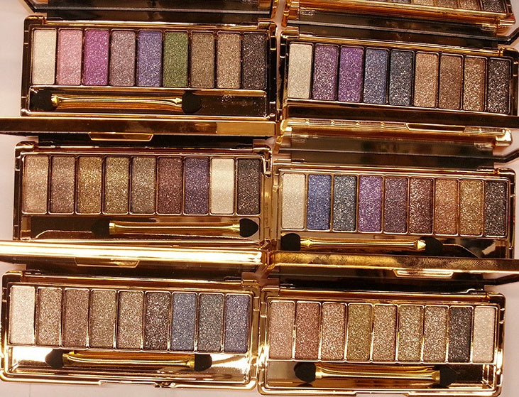 Korea Bear Winnie 9-Color Diamond Eyeshadow Palette