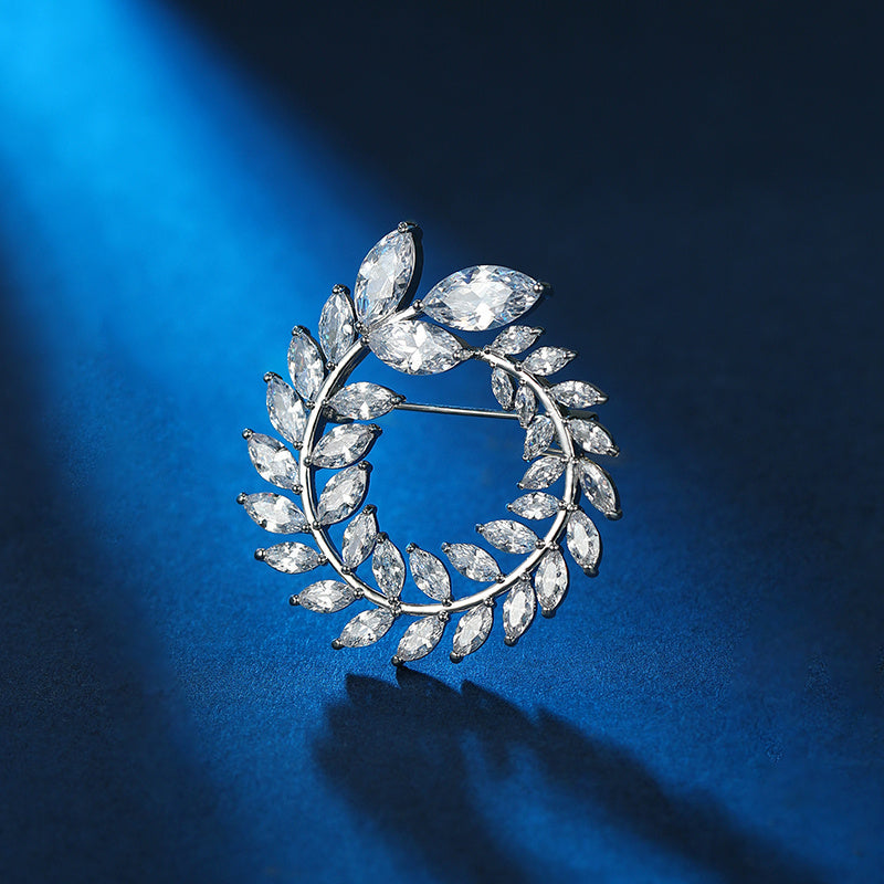 Temperament Round Willow Brooch