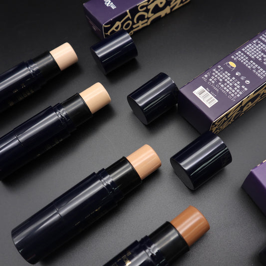 Dual-Ended Contour & Highlight Stick – Sculpt & Illuminate